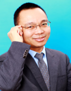 李君明